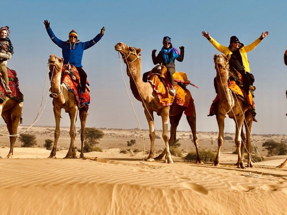 Family-Camel-Ride-in-Thar-D-1